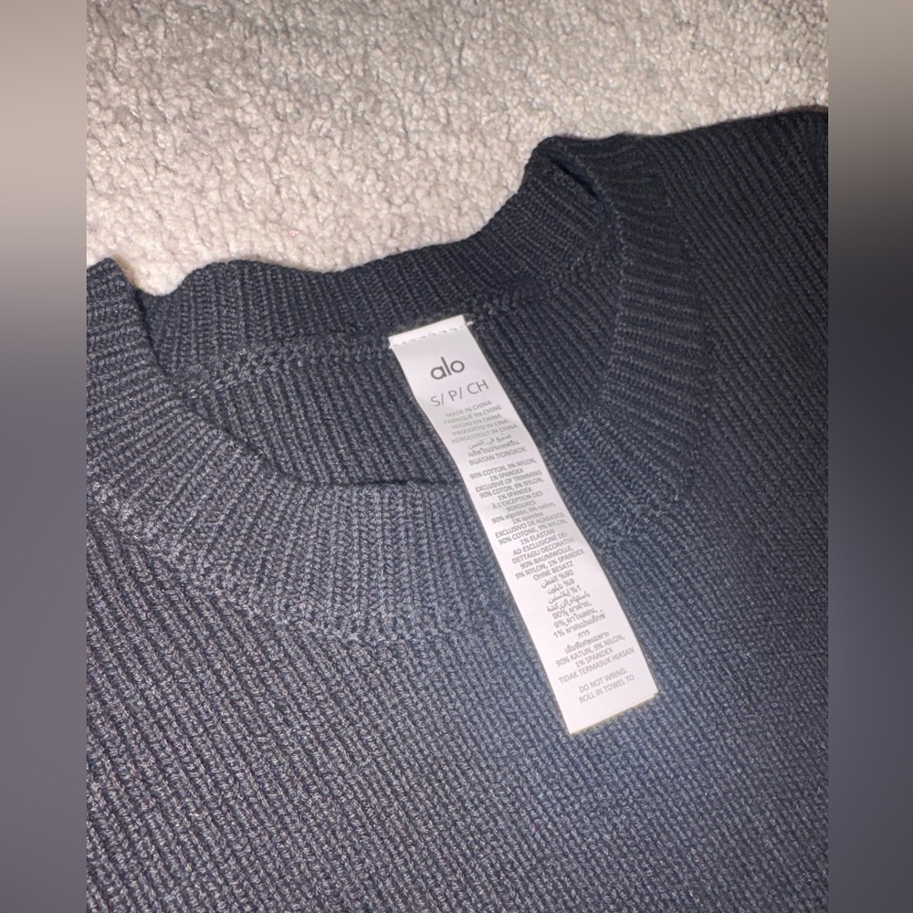 Alo Ribbed Sweater - Picture 8 of 8